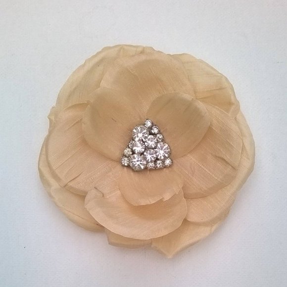 Candlelight Ivory Silk Wild Rose Hair Clip